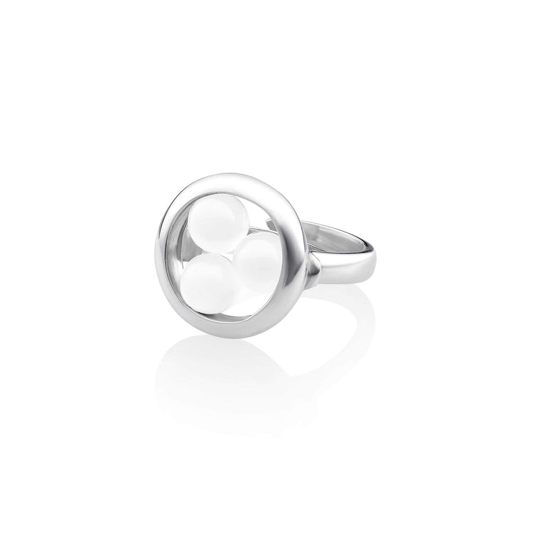 The Silver Ring Crystal Peace with Crystal - Size S by Kaora Sandara Jewelry features a circular bezel with three smooth white rock crystal spheres designed to harmonize your energy field, shown against a white background.