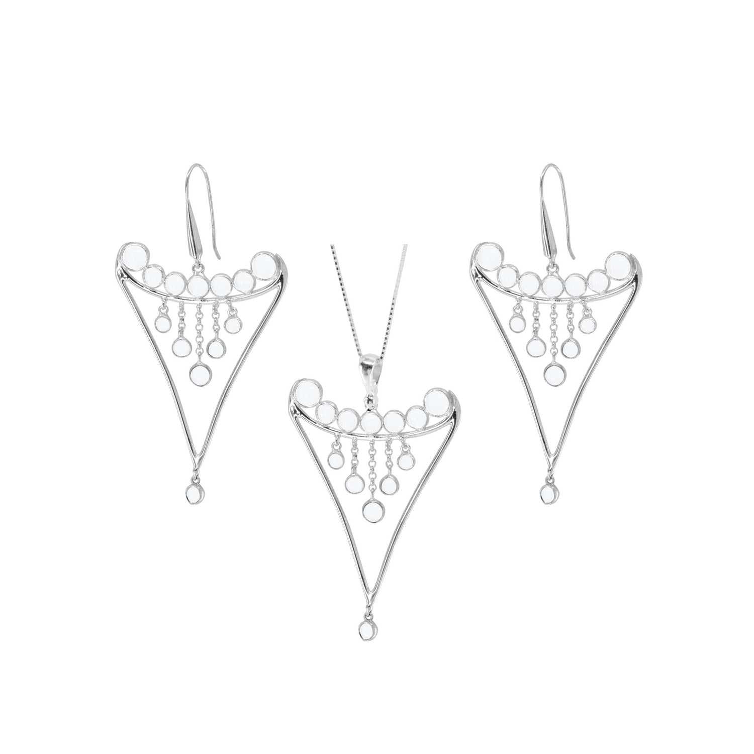 The Fifth Dimension Hand Chain by Kaora Sandara Jewelry features Sterling Silver 925 and sparkling crystal spheres—an elegant piece perfect for adding a modern, dimensional touch to any look.